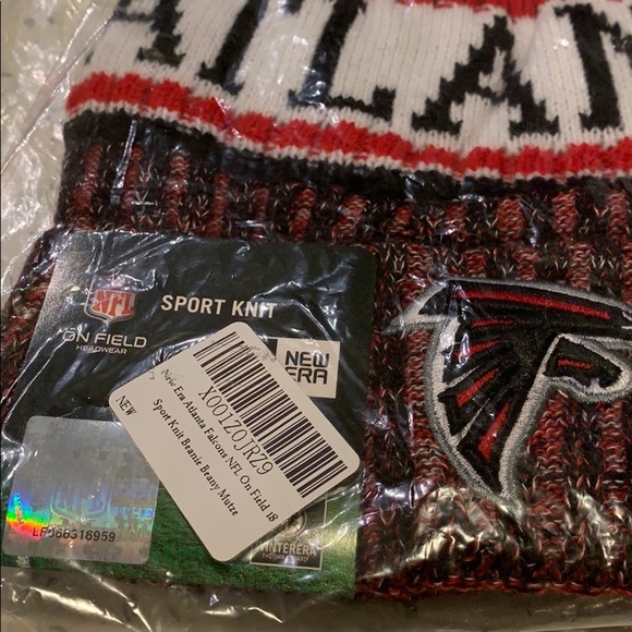 Atlanta Falcon NFL Knit Beanie Hat NWT - Picture 2 of 4